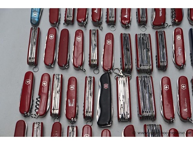 50 zakmessen victorinox - afbeelding 3 van  5