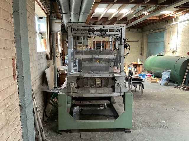500 gr fruit/ groenten voedingswaarde vormgeeft machine spuitgietmachine - afbeelding 16 van  21