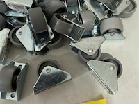 50x bokwiel diameter 30mm plaat 45x20mm hoogte 30mm 45kg - afbeelding 3 van  3