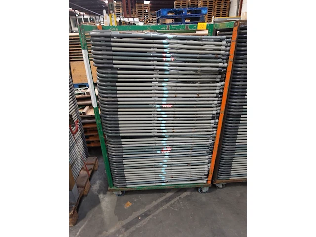 50x inklapbare stoel + kar - afbeelding 3 van  3