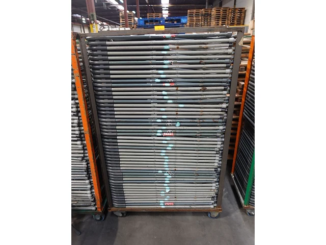 50x inklapbare stoel + kar - afbeelding 3 van  3