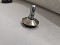 50x stelvoetjes zwart rond ø 32x9 | m 8x20/17 - afbeelding 1 van  6