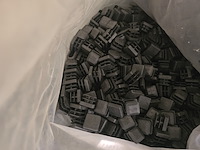 50x stoelpootdop vierkant 20mm - afbeelding 1 van  3