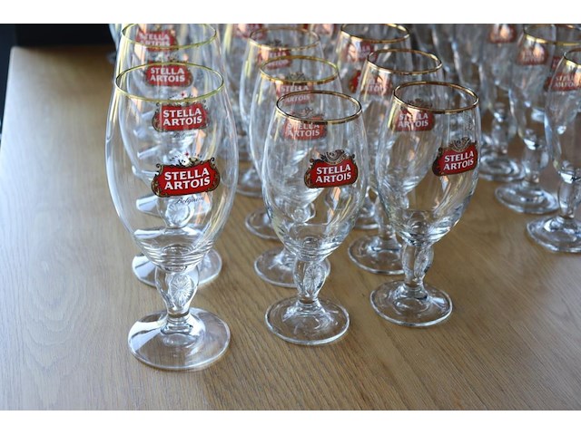 51 bierglazen stella artois - afbeelding 4 van  4