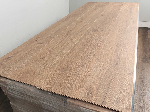 51 m2 laminaat xl plank berry alloc - 2410 x 241 x 12,3 mm - afbeelding 3 van  4