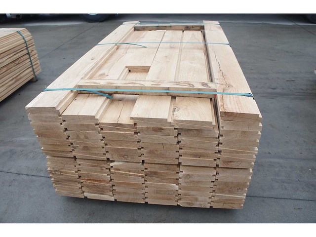 52,47 m² eiken gevelbekleding - afbeelding 4 van  4