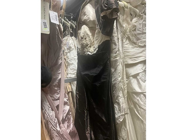 53 linea raffaelli diverse bruidsjurken (totaalprijs) - afbeelding 7 van  30