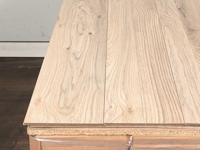 53 m2 laminaat plank - 1383 x 193 x 7 mm - afbeelding 2 van  4
