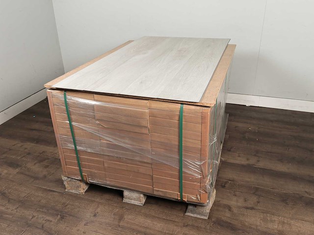 53 m2 pvc click plank - 1510 x 210 x 4,5 mm - afbeelding 4 van  4
