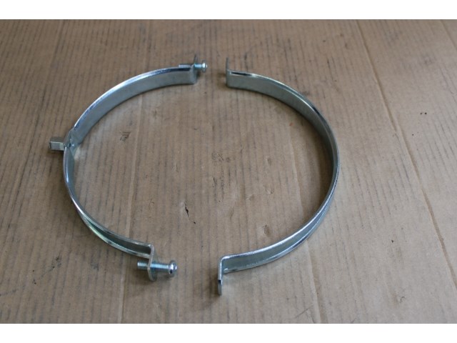 53 x verzinkte ophangbeugel voor pvc buis 200/m8 - afbeelding 1 van  1