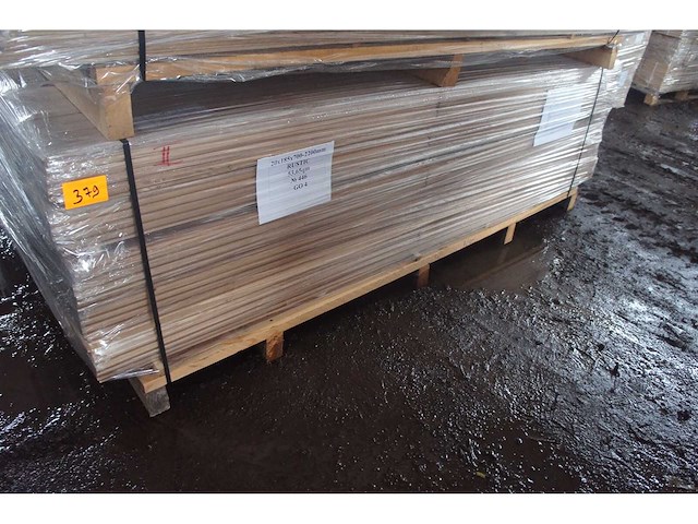 53,65 m² massief eiken parket 20mm - afbeelding 4 van  6