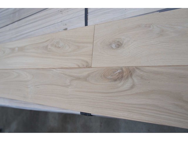 54,15 m² massief eiken parket 20mm - afbeelding 4 van  5