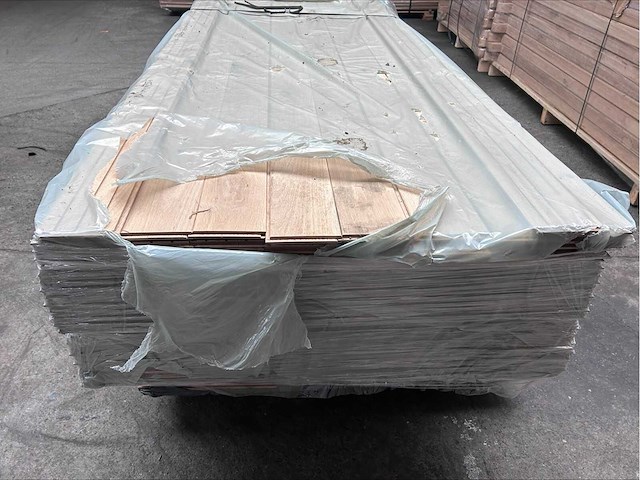 54,68 m² massief eiken parket 15mm - afbeelding 3 van  6