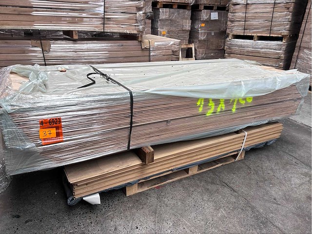 54,68 m² massief eiken parket 15mm - afbeelding 4 van  6