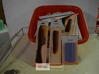 ±55 div soorten kammen - afbeelding 1 van  2