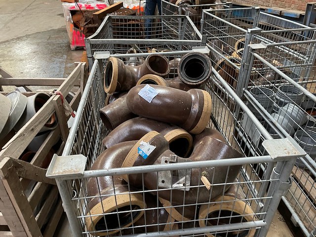 55 gris buizen, bochten - afbeelding 1 van  7