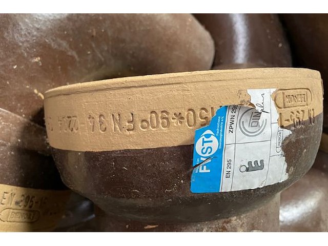 55 gris buizen, bochten - afbeelding 3 van  7