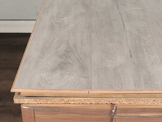 55 m2 laminaat plank - 1383 x 193 x 8 mm - afbeelding 2 van  4