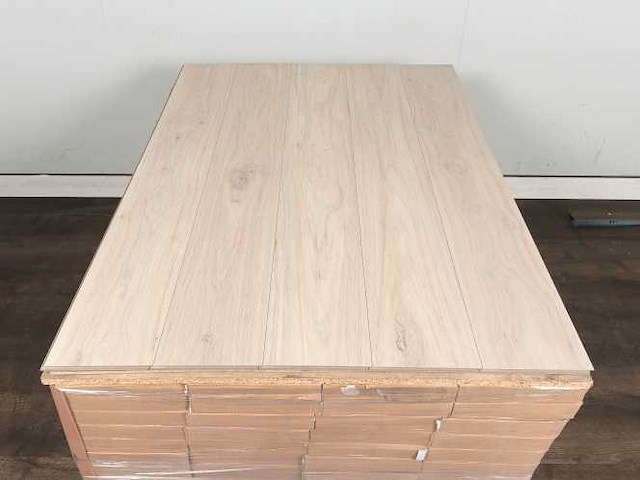 55 m2 laminaat watervast plank - 1383 x 193 x 9 mm - afbeelding 3 van  4