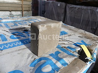 550 marlux stonhedge greige 15x15x6 vergrendelingsbestrating - afbeelding 6 van  7