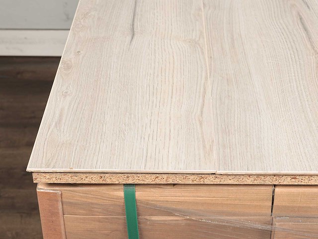 56 m2 laminaat plank - 1383 x 244 x 8 mm - afbeelding 2 van  4