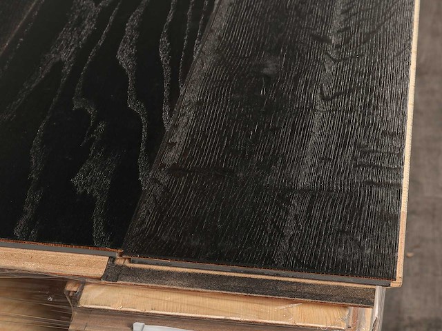 56 m2 parket eiken xl mutliplank - 1820 x 190 x 13,5 mm - afbeelding 1 van  3