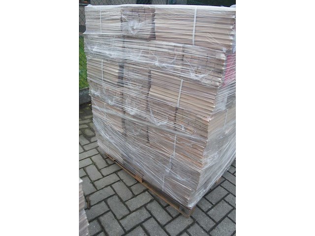 56,45 m² massief beuken visgraat 21mm - afbeelding 2 van  5