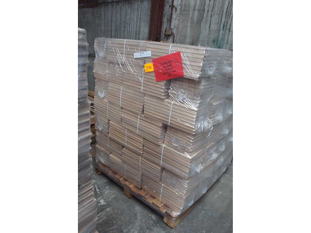 56,45 m² massief beuken visgraat 21mm - afbeelding 1 van  8