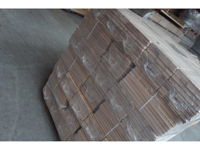 56,45 m² massief beuken visgraat 21mm - afbeelding 2 van  5