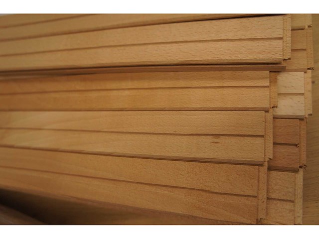 56,45 m² massief beuken visgraat 21mm - afbeelding 5 van  8