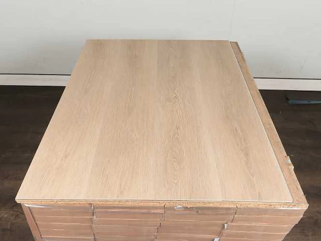 57 m2 pvc spc click vinyl plank met xps onderlaag - 1220 x 228 x 4+1 mm - afbeelding 2 van  4