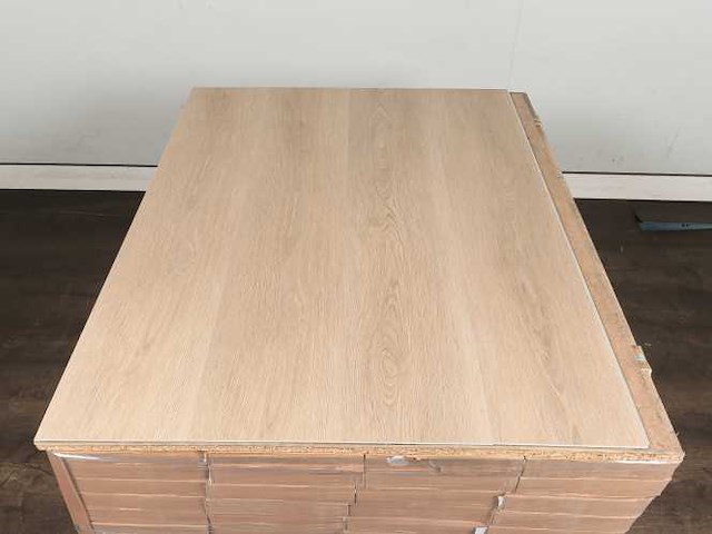 57 m2 pvc spc click vinyl plank met xps onderlaag - 1220 x 228 x 4+1 mm - afbeelding 3 van  4