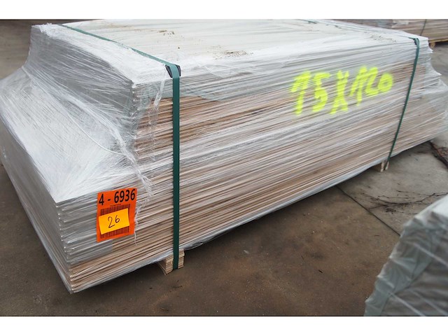 57,17 m² massief eiken parket 15mm - afbeelding 4 van  5