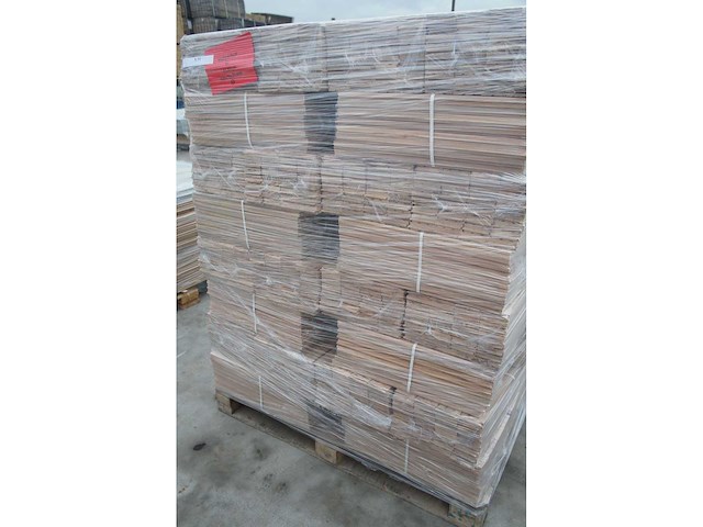 57,60 m² massief beuken visgraat 21mm - afbeelding 1 van  1