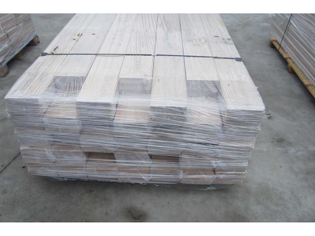 59,15 m² massief eiken parket 15mm - afbeelding 3 van  7
