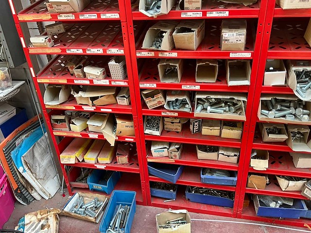 5m magazijnstellingen met inhoud - afbeelding 10 van  19