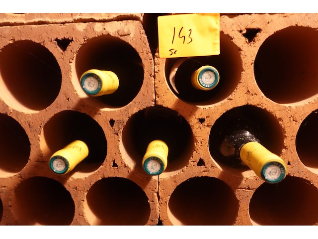 5x 75cl chateau le barrail 2011 - afbeelding 3 van  3