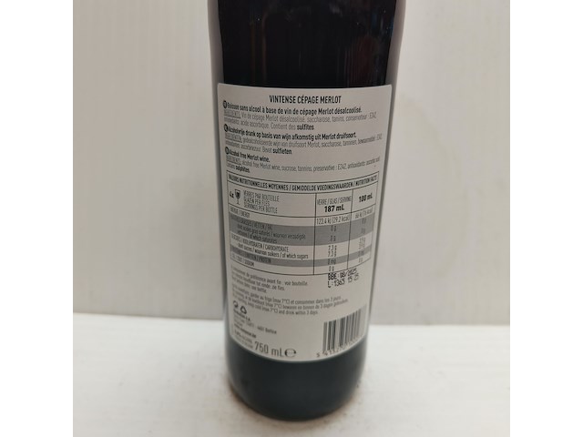 5x 75cl vintense merlot 0,0% - afbeelding 2 van  2