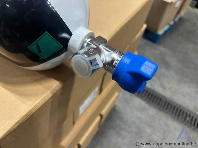 5x ademluchtcilinder msa luxfer composite 6,8l, vuldruk 300 bar - afbeelding 4 van  4