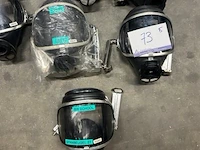 5x ademluchtmaskers dräger panorama nova, met spanbeugel.
