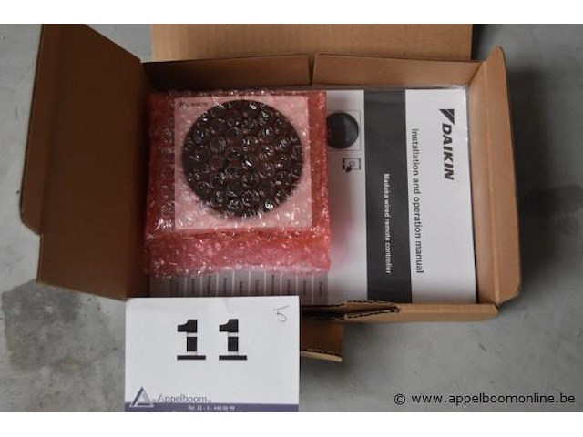 5x bedieningspaneel, daikin, brc1h52w, madoka wired remote controller, werking niet gekend - afbeelding 1 van  3