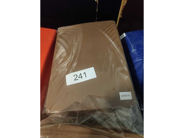 5x bruin stretchcover + topcover voor statafel diam.80-85cm. nieuw (5x) - afbeelding 2 van  2