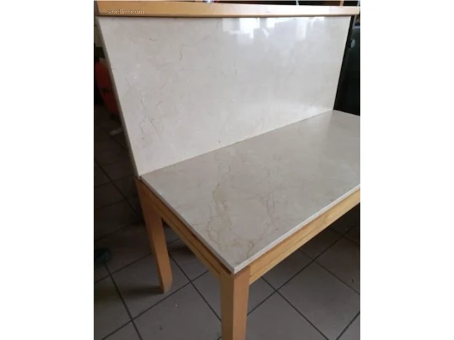 (5x) burea's met wand - afbeelding 1 van  1