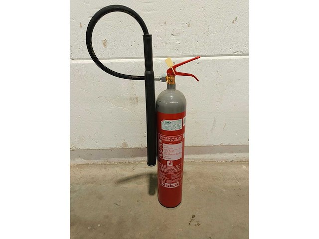 5x co2 blusser- sicli - fire extinguisher (5x) - afbeelding 1 van  7