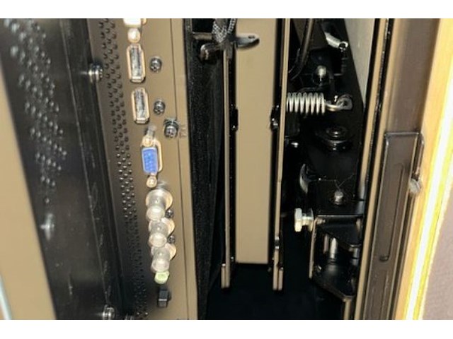 5x digitale showroomscreens - afbeelding 4 van  27