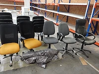 5x diverse bureau stoel