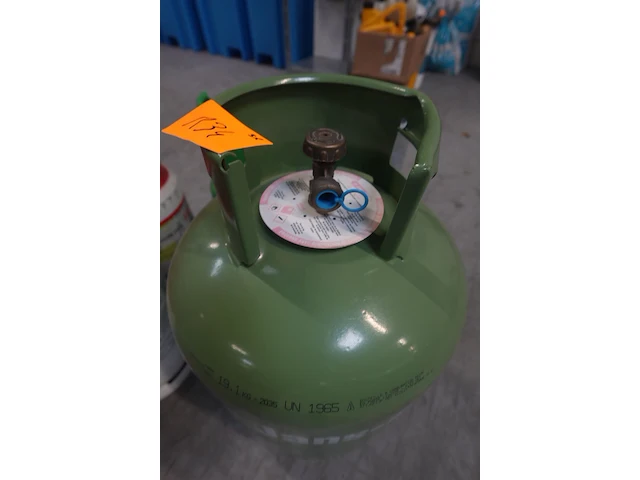 5x diverse gasfles - afbeelding 6 van  6