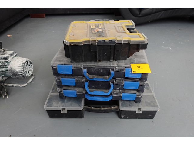 5x diverse sorteerkoffer - afbeelding 1 van  5