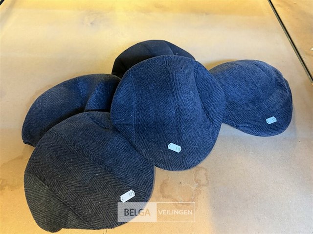 ± 5x flatcap - afbeelding 1 van  1