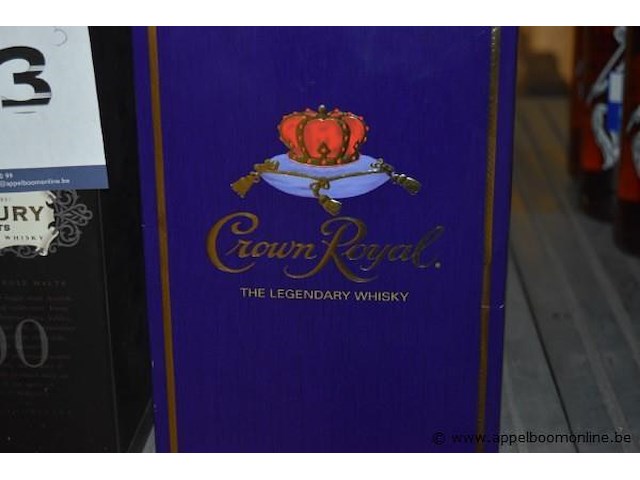 5x fles cognac/whisky , hennessy, very special; doos cognac, hennessy, x.o extra old, the century of malts, scotch malt whisky, crown royal - afbeelding 2 van  4